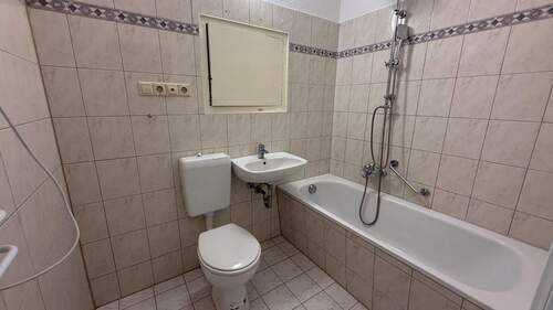 IMG_6675 - Etagenwohnung mit 90,00 m&sup2; in Chemnitz zur Miete