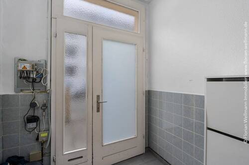 Bild 3 - 9 Zimmer Mehrfamilienhaus, Wohnhaus in Bremen