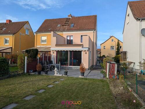 Gartenansicht - Doppelhaushälfte mit 110,00 m&sup2; in Braunschweig zum Kaufen