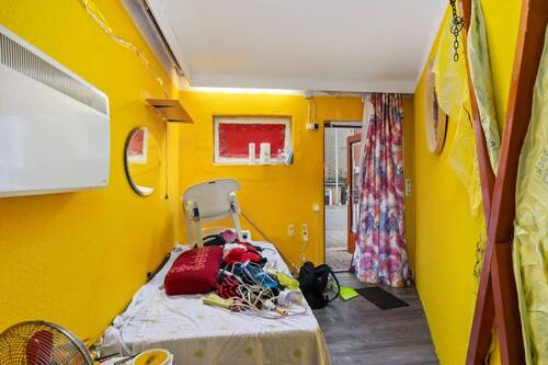 Zimmer 2 - 