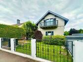 Außenansicht - Freistehendes Einfamilienhaus mit Garage, Stellplatz & großem Garten - Ihr neues Wohlfühl-Zuhause!