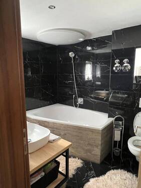 JMSD3103-neu - 8 Zimmer Einfamilienhaus zum Kaufen in Tacherting