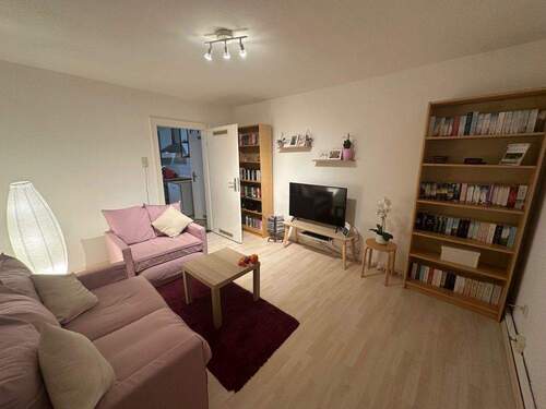 IMG_8611 - Eigentumswohnung mit 2 ZKB im 2. OG in guter Lage von Kassel-Wehlheiden.