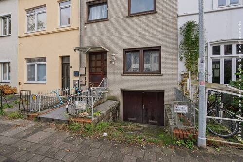 Bild 2 - 6 Zimmer Reihenmittelhaus zum Kaufen in Bremen