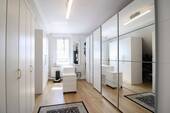 08 Ankleide - 