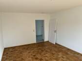 Wohnzimmer - 3 Zimmer Etagenwohnung in Hamburg