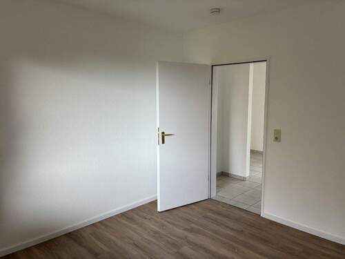 Zimmer 1 - 