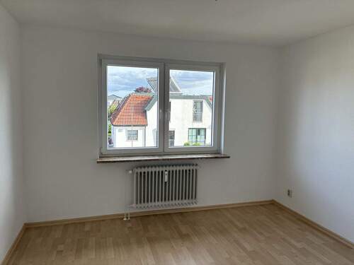 Zimmer 2 - 