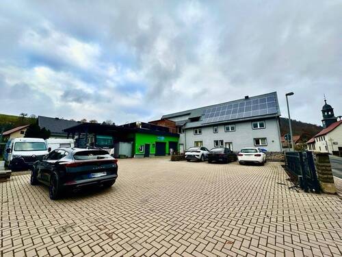 Wohnen und Arbeiten/ Best Ager WG/ Mehrgenerationenhaus - 1 Zimmer Mehrfamilienhaus, Wohnhaus zum Kaufen in Floh-Seligenthal / Hohleborn