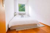 Helles Schlafzimmer 1 - 