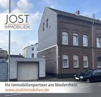Gepflegtes Mehrfamilienhaus mit 3 Einheiten, Garage und solider Mietstruktur - Mönchengladbach Hardterbroich
