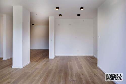 Offene Küche - 4 Zimmer Terrassenwohnung in München