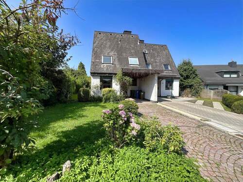 Außenansicht - 5 Zimmer Doppelhaushälfte in Eschwege