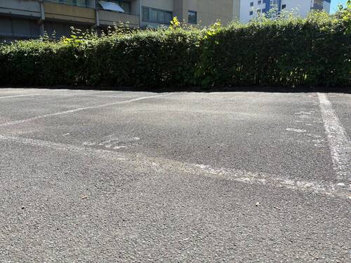 Kfz-Stellplatz - 
