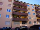 Hausansicht Balkonseite - 3 Zimmer Etagenwohnung in Nürnberg