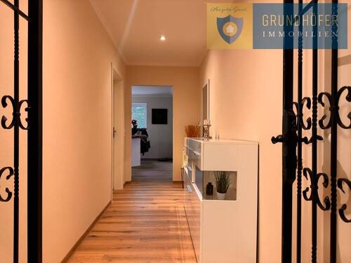 4 - Einfamilienhaus mit 200,00 m² in Sande zum Kaufen