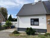 Weitere Vorderansicht - 3 Zimmer Doppelhaushälfte zum Kaufen in Krefeld