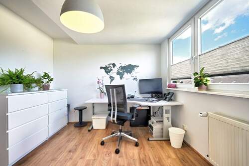 Arbeitszimmer II - Etagenwohnung mit 72,00 m&sup2; in Mülheim an der Ruhr zur Miete