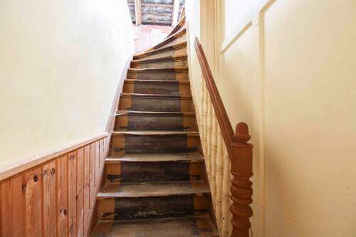 Treppe ins Dachgeschoss - 