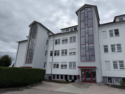 Bild 1 - 3-Zimmer-Wohnung mit Balkon & Tiefgarage in ruhiger Lage von Winterlingen - frei ab 01.10.