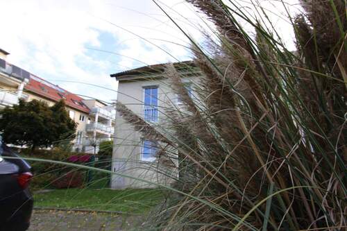 Bild 1 - Frankfurt: Traumhaftes Reihenendhaus - bezugsfrei & bereit für Ihr neues Zuhause!