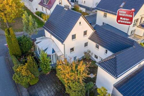 Titelbild mit Pin - Familientraum mit Raum - provisionsfrei