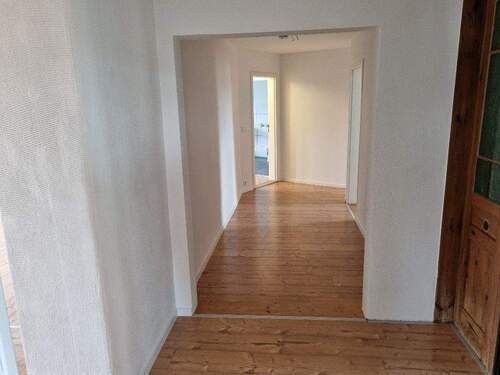 20240612_140124_resized.jpg - Etagenwohnung mit 115,00 m&sup2; in Döbeln zur Miete