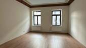 Schlafzimmer - 4-Raum-Wohnung im stilvoll sanierten Altbau mit Aufzug, Gäste-WC, Abstellraum u. Balkon