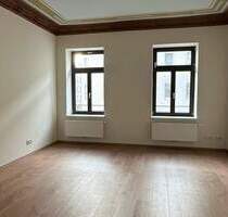 4-Raum-Wohnung im stilvoll sanierten Altbau mit Aufzug, Gäste-WC, Abstellraum u. Balkon - Leipzig Möckern