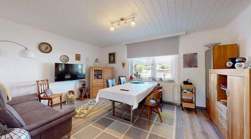 EG Wohn- Esszimmer - 9 Zimmer Mehrfamilienhaus, Wohnhaus in Gudensberg