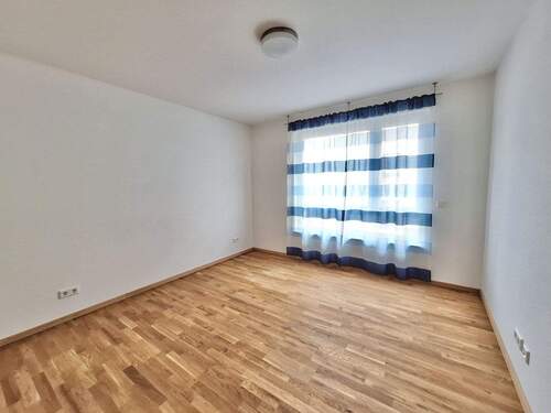 Schlafzimmer - 2 Zimmer Etagenwohnung in Kaiserslautern