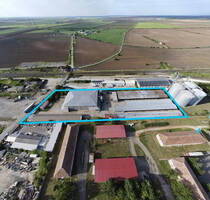 Gewerbegrundstück mit drei Produktionshallen und überdachtem Lagerplatz in RumänienArad - Vladimirescu