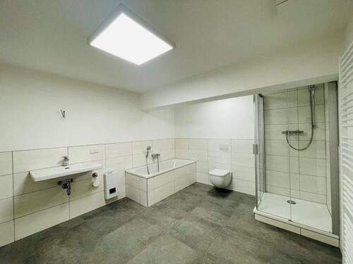 Beispiel Ausstattung - Ihr Neues Zuhause! 4-Zimmer mit Gästebad & Aufzug