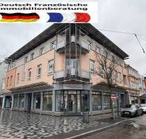 Gepflegte Praxis in der Fussgängerzone in Dillingen zu vermieten.