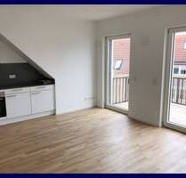 Nur noch einziehen! Helle 2 Zimmer-Wohnung mit Einbauküche, Balkon und modernes Bad - Wedel