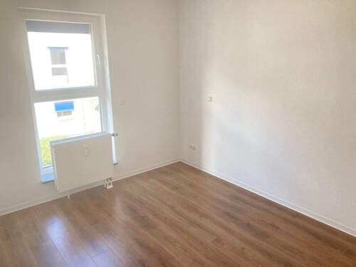 Wohnbeispiel - Schlafzimmer - 2 Zimmer Etagenwohnung zur Miete in Bitterfeld-Wolfen