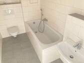 Wohnbeispiel - Badezimmer - 2 Zimmer Etagenwohnung in Bitterfeld-Wolfen