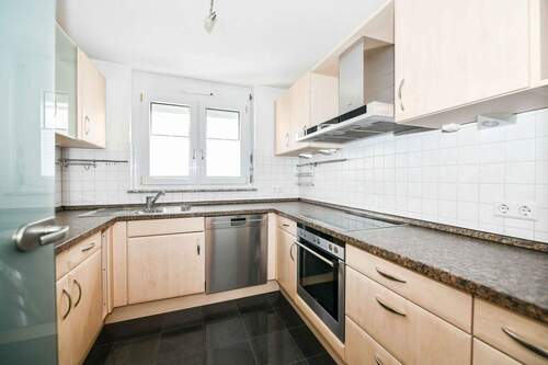 Küche - 3 Zimmer Etagenwohnung zum Kaufen in Korntal-Münchingen