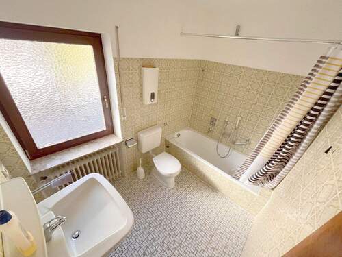 Badezimmer OG Wohnung - 