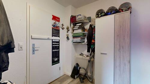 Eingangsflur Erdgeschoss Rechts - 1 Zimmer Mehrfamilienhaus, Wohnhaus zum Kaufen in Cuxhaven