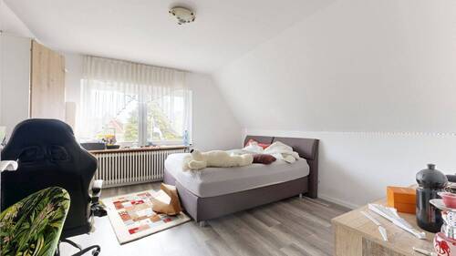 Schlafzimmer Erdgeschoss Rechts - 