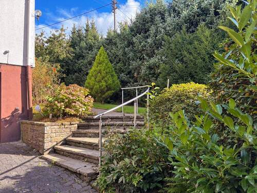 Außentreppe - 4 Zimmer Einfamilienhaus in Hamm (Sieg)