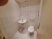 Gäste-WC - 4 Zimmer Etagenwohnung zur Miete in Ludwigshafen am Rhein