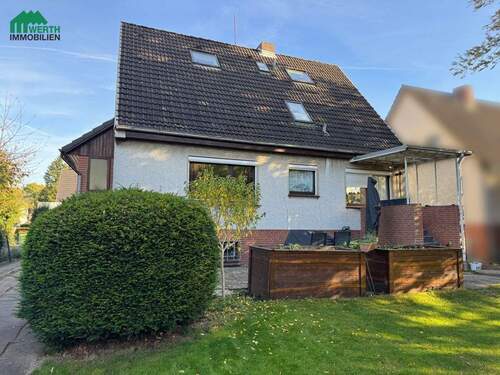 Außenaufnahme - 6 Zimmer Mehrfamilienhaus, Wohnhaus zum Kaufen in Hamburg Wilhelmsburg