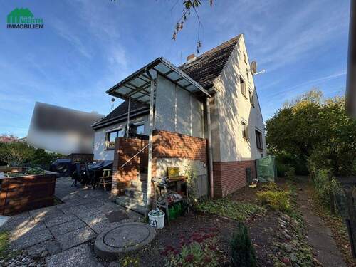 Außenaufnahme - Mehrfamilienhaus, Wohnhaus mit 148,10 m&sup2; in Hamburg Wilhelmsburg zum Kaufen