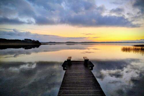 IMG_20251126_162215~2.jpg - Wohnen mit Horizont – Exklusive Doppelhaushälfte direkt am Selenter See 145 m² Neubau, 450 m² Garten, Seezugang