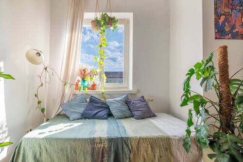 Wohnzimmer - 3 Zimmer Etagenwohnung zum Kaufen in Berlin