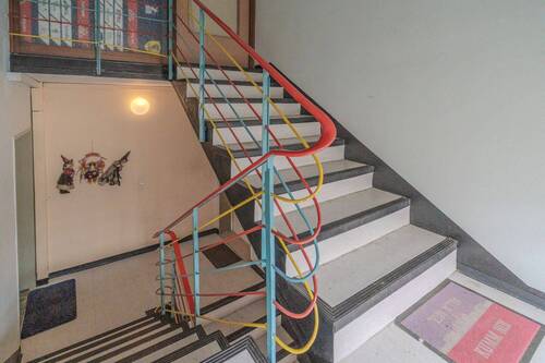 Treppenhaus - Mehrfamilienhaus, Wohnhaus mit 430,00 m&sup2; in Mannheim zum Kaufen