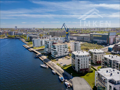 Titelbild - Exklusive 3 Zimmer-Wohnung . Inkl. Möbel und Stellplatz . Rostocker HafenCity
