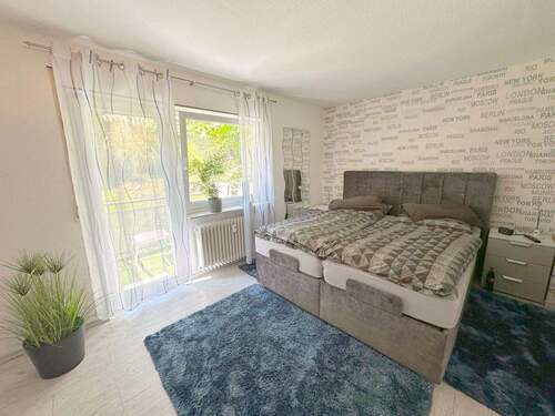 Schlafzimmer 1 - 